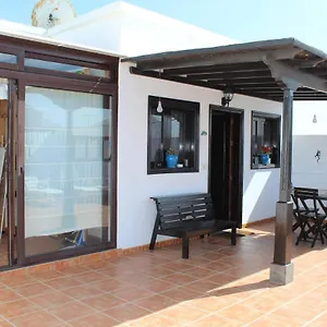 casa-vittoria-playa-honda-lanzarote.puertodelcarmen-hotels.org/