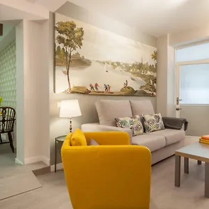 Apartment Atelier Plaza Nueva, Seville